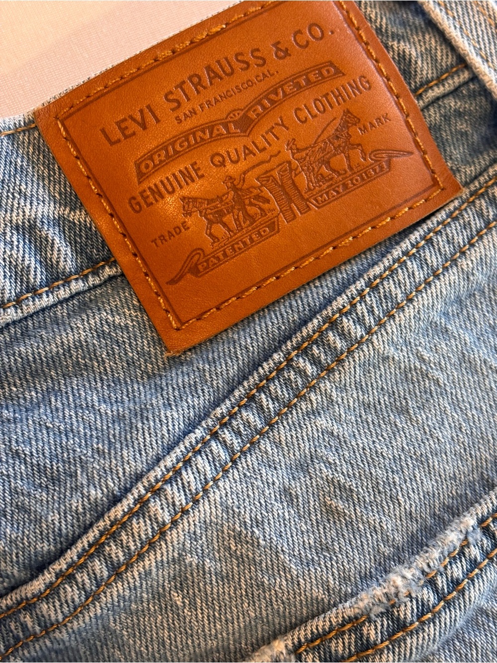 LEVI’S Ribcage High Rise Light Blue Light Wash Straight Leg Women's Jeans Sz 27 - Picture 6 of 14